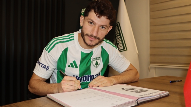 Muğlaspor orta sahaya oyuncusu Temelci'yi renklerine bağladı