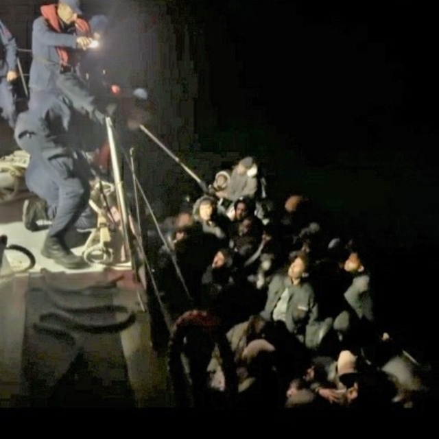 Kaçak geçişe Sahil Güvenlik engeli: 43 yakalama