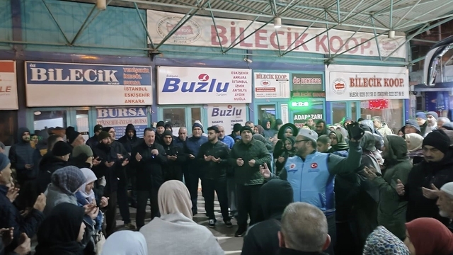 Bilecik'te umreciler kutsal topraklara uğurlandı