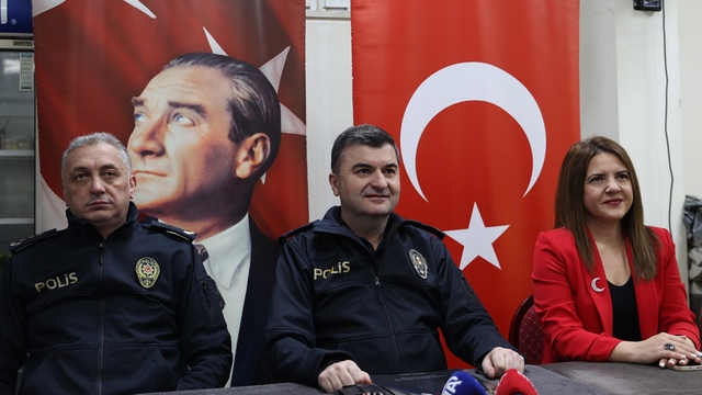 Edirne Emniyet Müdürü Ayhan, Kurtuluş Mahallesi sakinleriyle buluştu