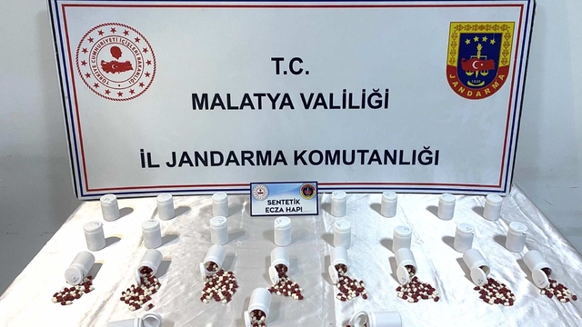 Malatya'da uyuşturucu operasyonunda 2 zanlı yakalandı