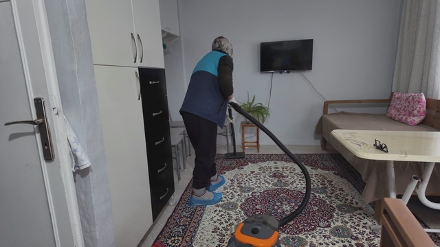 Akdeniz Belediyesinden kimsesiz, engelli ve yaşlılara şefkat eli