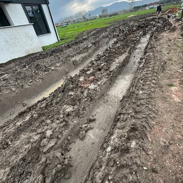Gönen'de imar var, inşaat var yol yok, altyapı yok
Vatandaş tepkili: "Oy is...