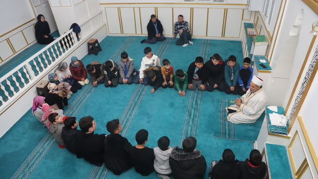 Karaman'da çocuklar için "Camiyi Seviyoruz, Namazda Buluşuyoruz" projesi hayata geçirildi