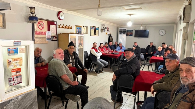 Kırklareli'nde üreticiler "Cuma Buluşmaları" kapsamında bilgilendirildi