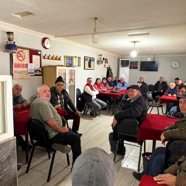 Kırklareli'nde üreticiler "Cuma Buluşmaları" kapsamında bilgilendirildi