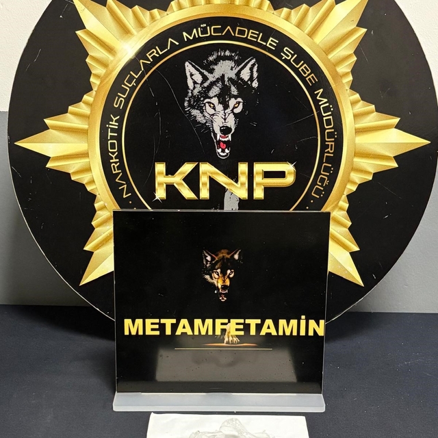 Uyuşturucu operasyonlarında 8 şüpheli hakkında işlem yapıldı