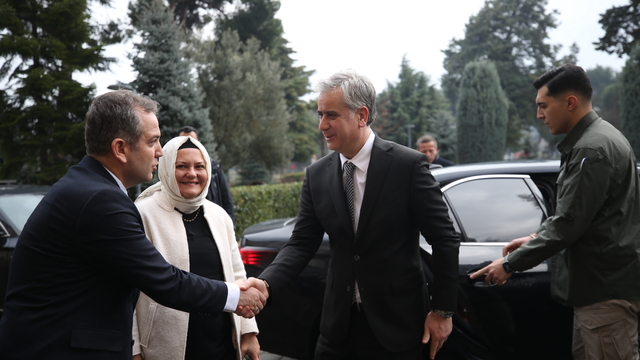 AK Parti Genel Başkan Yardımcısı Yalçın, Balıkesir'de konuştu: