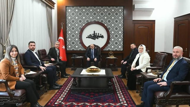 AK Parti Genel Başkan Yardımcısı Yalçın'dan Suriye vurgusu: "Gelinen noktada hem rejim devrildi hem de terör yapılanması tasfiye aşamasına geldi"
"Türkiye'ye rağmen bu coğrafyada bir terör devleti kurulmasının mümkün olmadığı görüldü"
"SDG-PKK Suriye'den temizleniyor"