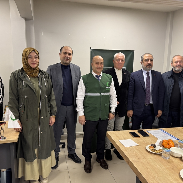 Yeşilay Edirne Şubesi bağımlılıkla mücadele kapsamında çalışmalarını sürdür...