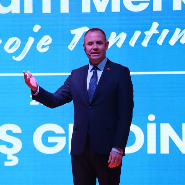 Kırklareli "Kent Meydanı ve Yaşam Merkezi" Projesi tanıtıldı