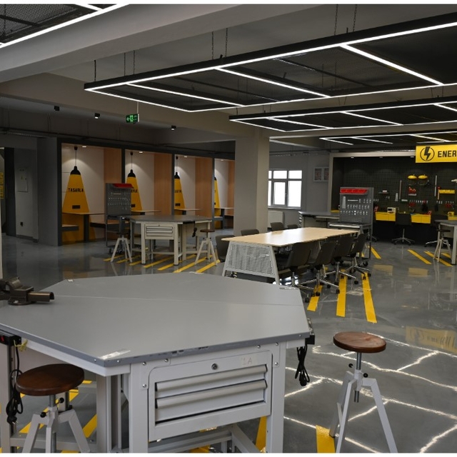 Kastamonu Üniversitesi Millî Teknoloji Atölyesi faaliyetlerine başladı