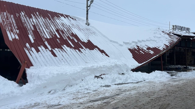 Sivas'ta kar yağışı; 945 yerleşim yeri ulaşıma kapandı  (2)