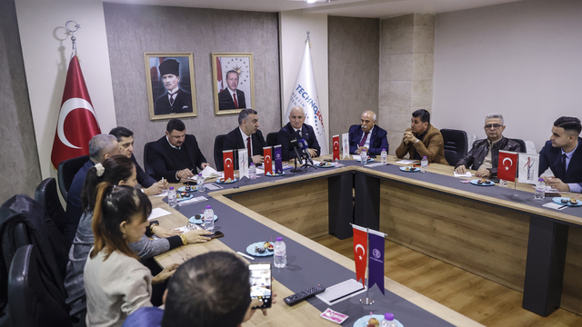 Mersin Teknokent'te kurulan turizm şirketinin yetkilileri sektör temsilcileriyle buluştu