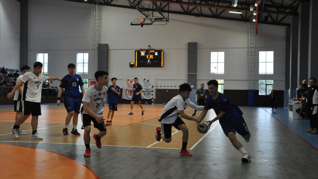 Hentbol Yıldız Erkekler Türkiye Şampiyonası'nda şampiyon Beşiktaş oldu