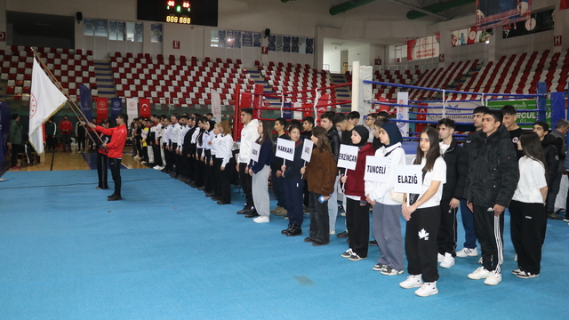 Muaythai Doğu Anadolu Bölge Şampiyonası Ağrı'da başladı
