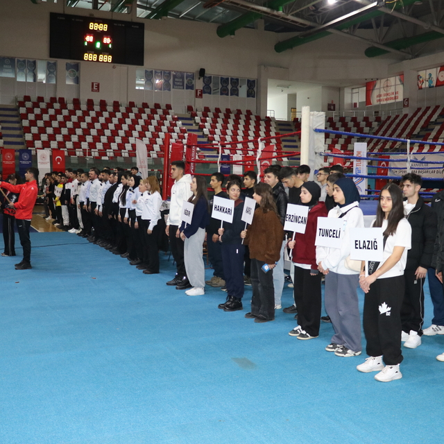 Muaythai Doğu Anadolu Bölge Şampiyonası Ağrı'da başladı