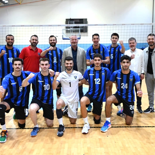 Karacabey Belediyespor'un Play-Off umudu son maça kaldı