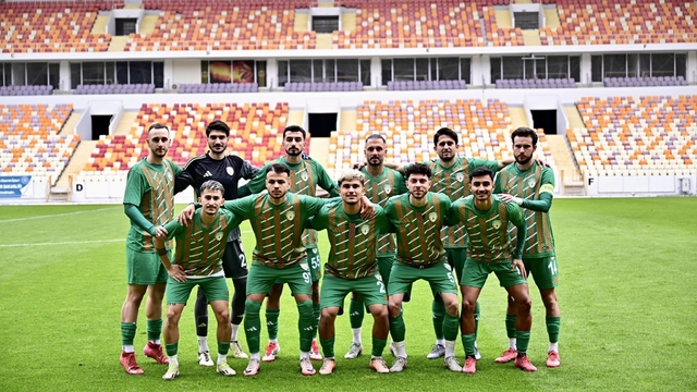 Yeşilyurtspor sahasında Bingöl'ü ağırlıyor