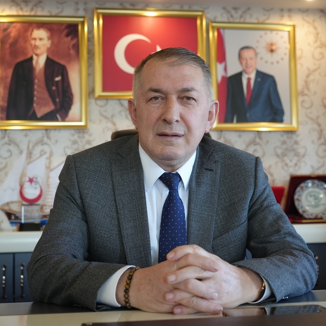 Samsun Vakıflar Bölge Müdürlüğünden aylık 2 bin 560 kişiye gıda, bin 400'ü...