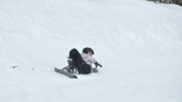 Kristal karın merkezi Sarıkamış'a kayakseverlerden yoğun ilgi