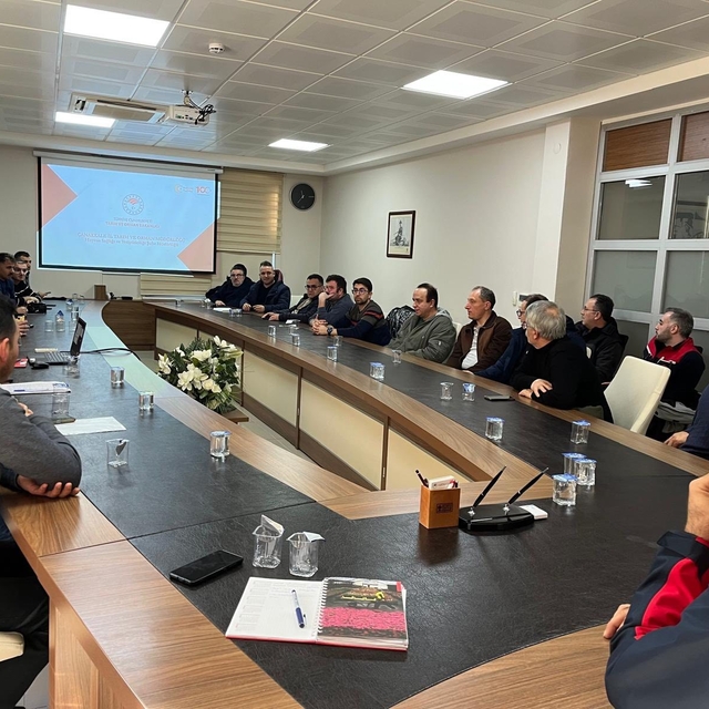 Çanakkale'de hayvan hastalıklarına karşı tedbir planı oluşturuldu