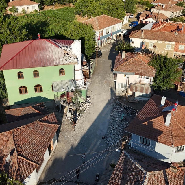 Prof. Dr. Hasan Sözbilir: 5.1'lik deprem, bölgedeki gerilimi önemli ölçüde...