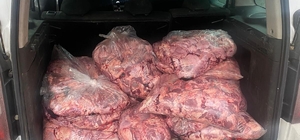 Jandarmanın durdurduğu araçtan 450 kilo bozulmuş et çıktı