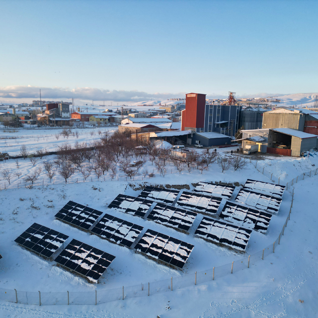 Van OSB'de fabrikaların elektrik ihtiyacının yüzde 35'i güneşten karşılanıy...