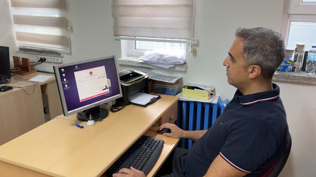 Isparta'da öğretmenin geliştirdiği patentli uygulama okullarda tasarruf sağlıyor