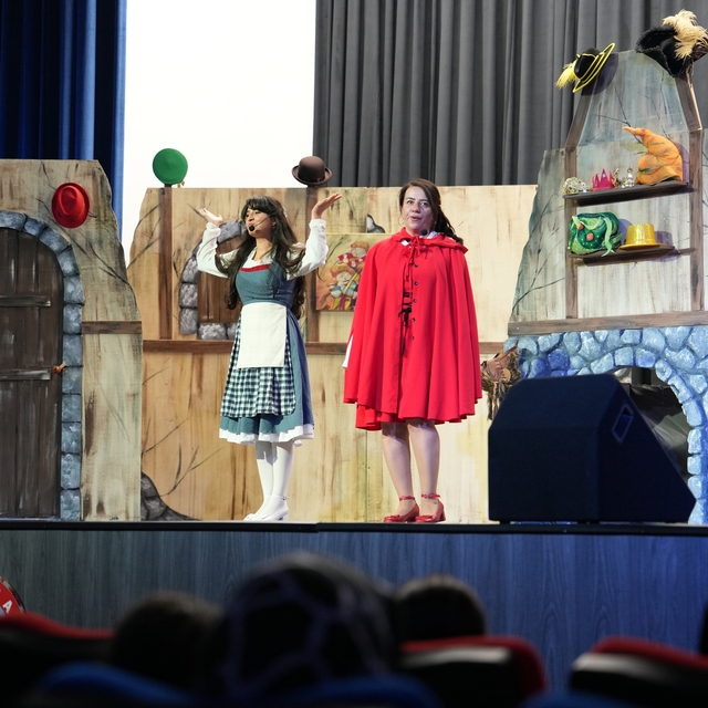 Bafra'da çocuklar "Bir Külkedisi Hikayesi" ile eğlendi