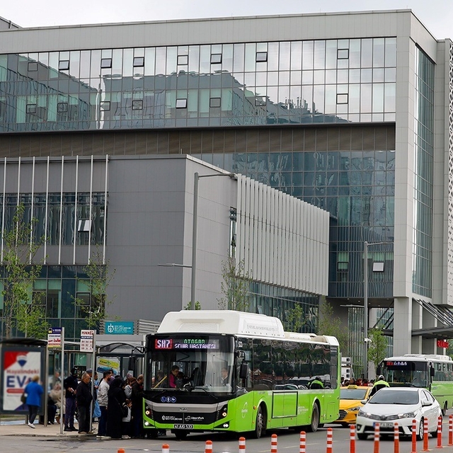 Kocaeli Şehir Hastanesi'ne 14 yeni otobüs hattı