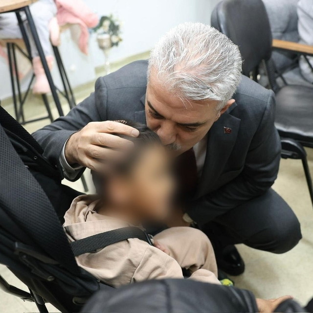 Makas ailesi sevgi evlerindeki çocuklarla bir araya geldi