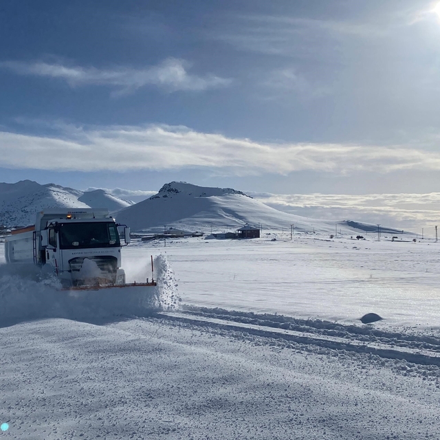 Kayseri'de 333 yol ulaşıma açıldı