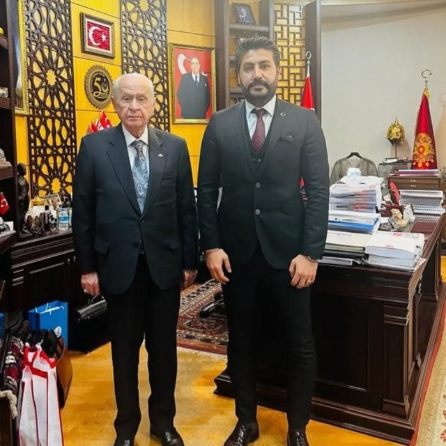 MHP Aydın'da bayrak değişimi
İl Başkanlığına Cihangiroğlu atandı