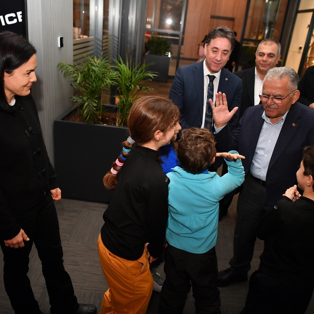 Dünyanın dört bir yanından gelen misafirlerden Erciyes'e övgü