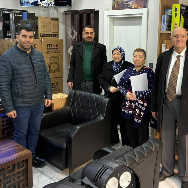 MHP Salihli'den 'Hayırlı günler komşum' ziyaretleri sürüyor