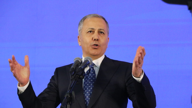 Bakan Yerlikaya: Suç yuvalarını tamamen dağıtıyoruz (2)