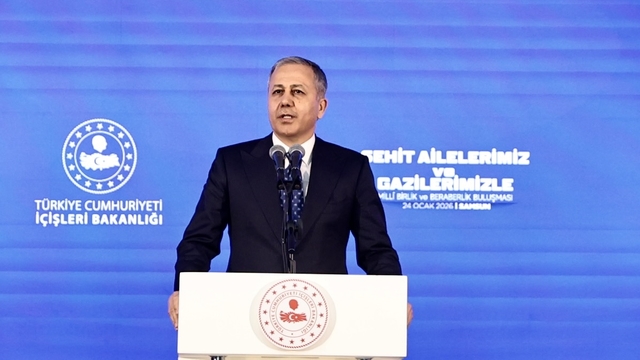 İçişleri Bakanı Yerlikaya, Samsun'da şehit aileleri ve gazilerle buluştu: