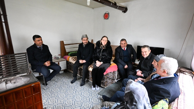 Kırklareli Valisi Turan, Aile Yılı kapsamında hane ziyaretlerini sürdürüyor