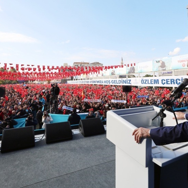 Cumhurbaşkanı Erdoğan: "Çıldır Havalimanı ticari uçuşlara açacağız"