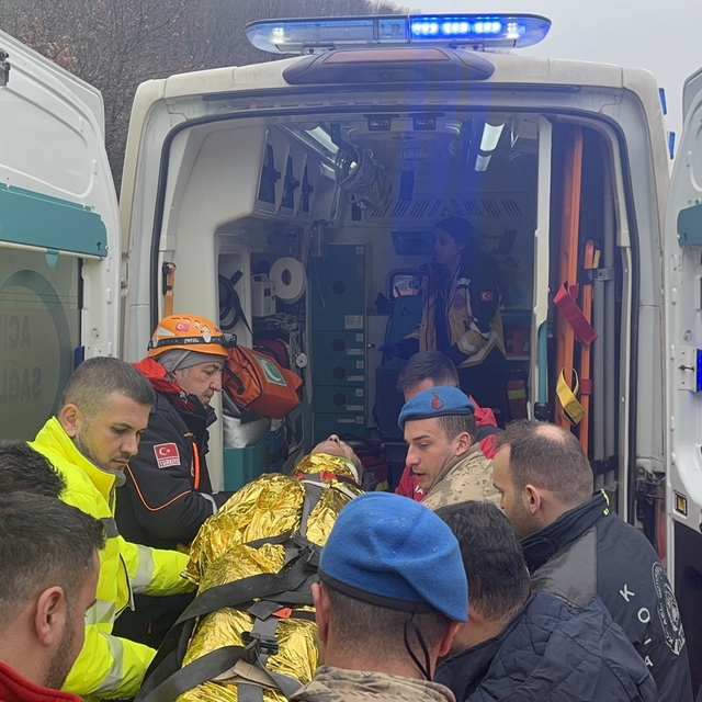 Evinden çıktıktan sonra kayboldu, 20 saat sonra sağ bulundu