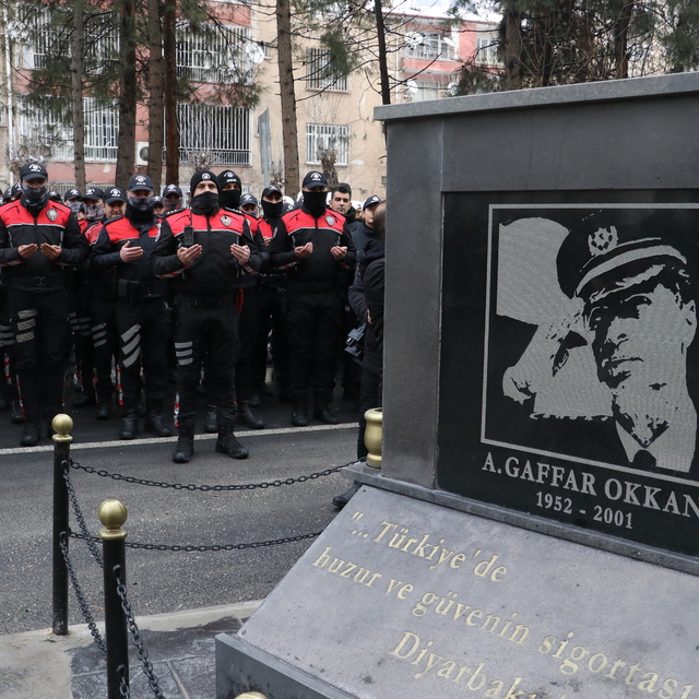 Şehit Emniyet Müdürü Gaffar Okkan ve 5 mesai arkadaşı Diyarbakır'da anıldı