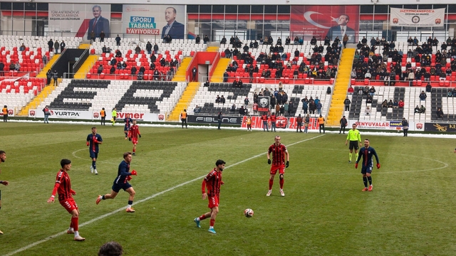 24Erzincanspor Altınordu'yu 2-0 mağlup etti