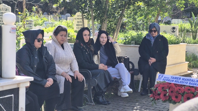 Usta oyuncuya büyük vefasızlık: Yeşilçam'ın yıldızı 10 kişiyle anıldı