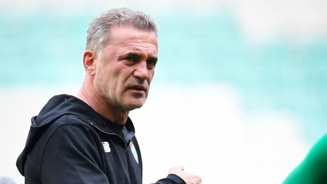 Bursaspor'da Tahsin Tam ile yollar ayrıldı