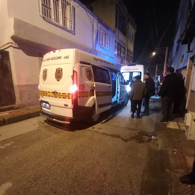 Manisa'da 78 yaşındaki anne, 52 yaşındaki oğlunu yatağında ölü buldu