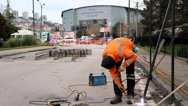 Körfezray Metro Projesi'nin Yahyakaptan istasyonunda çalışmalar başladı