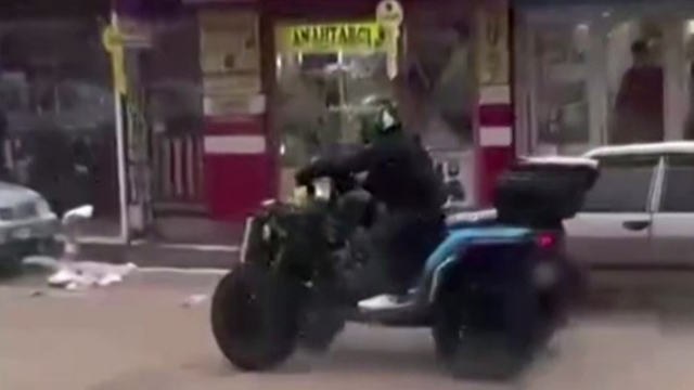 Gaziantep'te drift atan 2 sürücüye ceza: Tehlike saçtıkları anlar kamerada