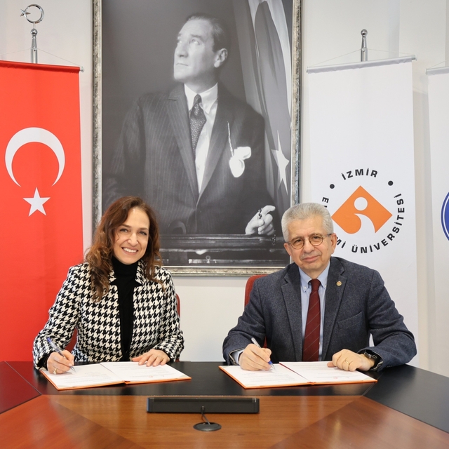 İEÜ ile Karşıyaka buluştu, kazanan çocuklar oldu